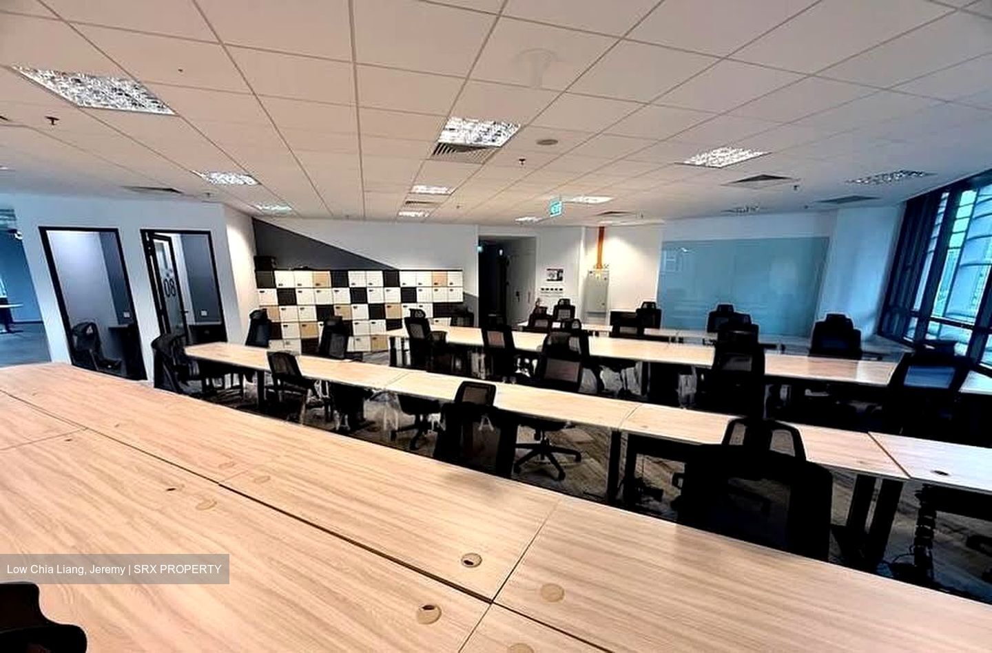 PLUS (D1), Office #576179651